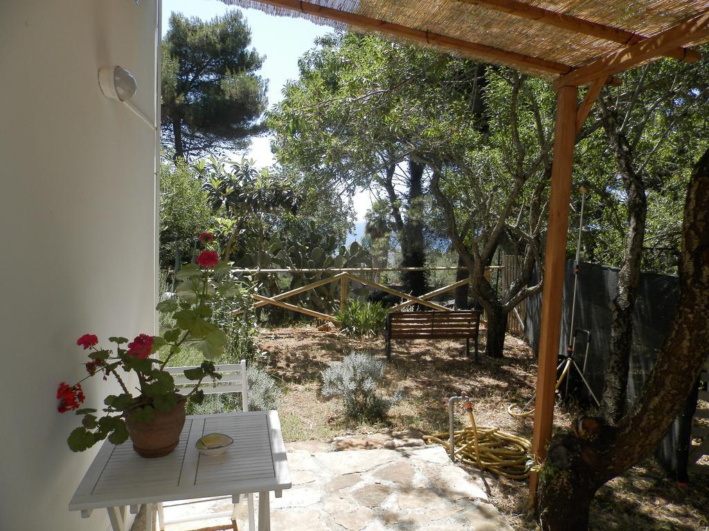 B&B Il Rifugio Dei Lavaturi Триказе Екстериор снимка